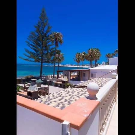 Chalet Wonderful By The Sea Corralejo